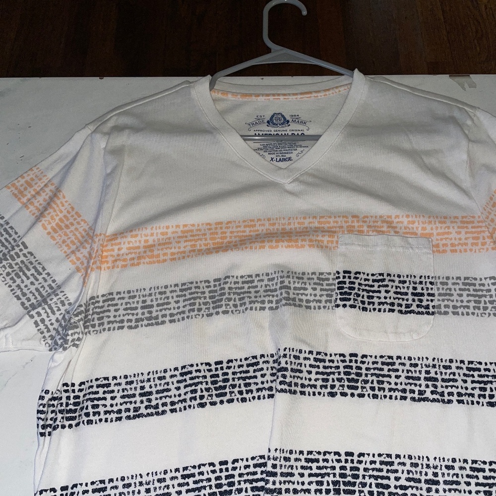 BRAND NEW AMERICAN RAG T SHIRT